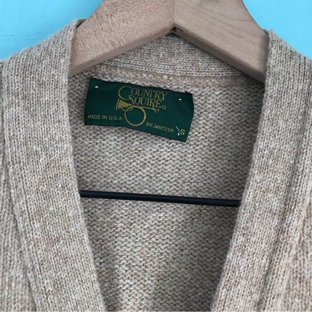 Country Square Jantzen Vintage Cable Chunky Wool Sweater Grandpa Cardigan USA S - Picture 3 of 13